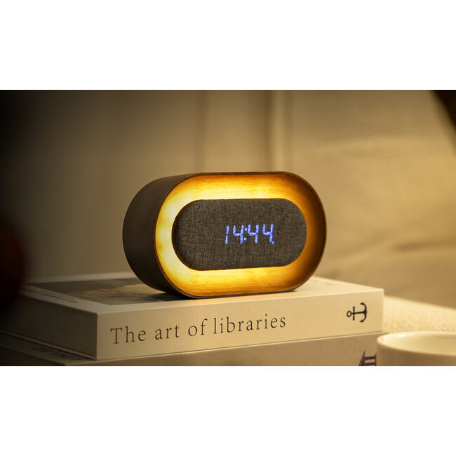 Gingko - Réveil Lumos Clock Oval - noyer - rechargeable - avec mode veilleuse