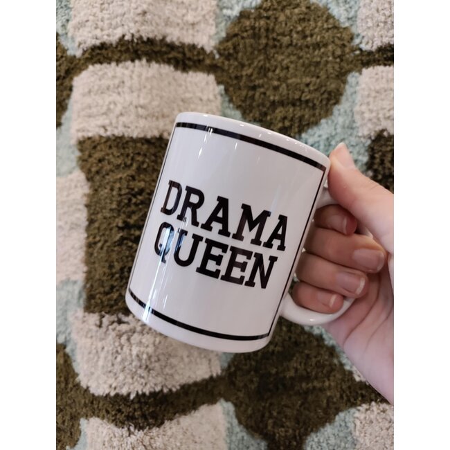 Urban Merch - Becher Drama Queen