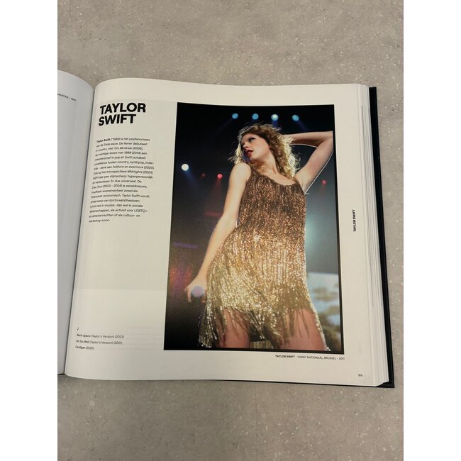 Photobook De Tijdloze Canon 1955 -> 2025 - Goedefroit Music