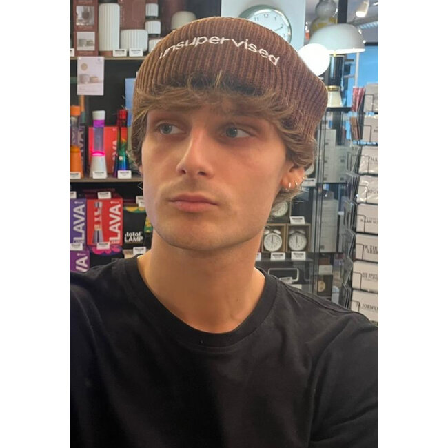 Urban Merch - Beanie Unsupervised - Attitude Muts - bruin