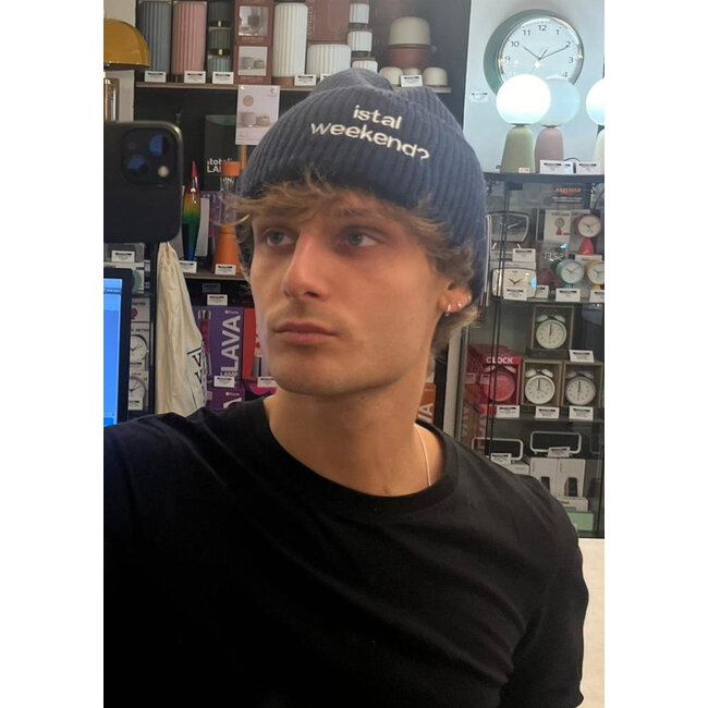 Urban Merch - Beanie Istal Weekend - Knip Cat - marine blue