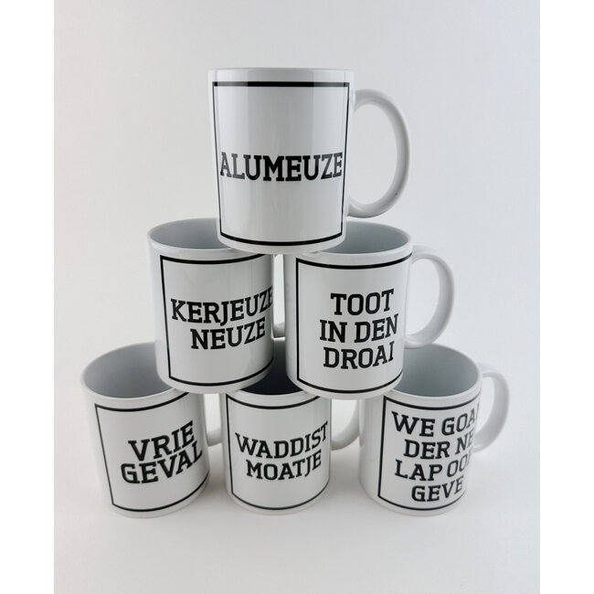 Urban Merch - Mug Waddist Moatje