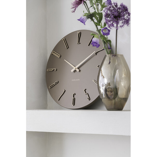 Karlsson - Wall Clock Esmerado - brown