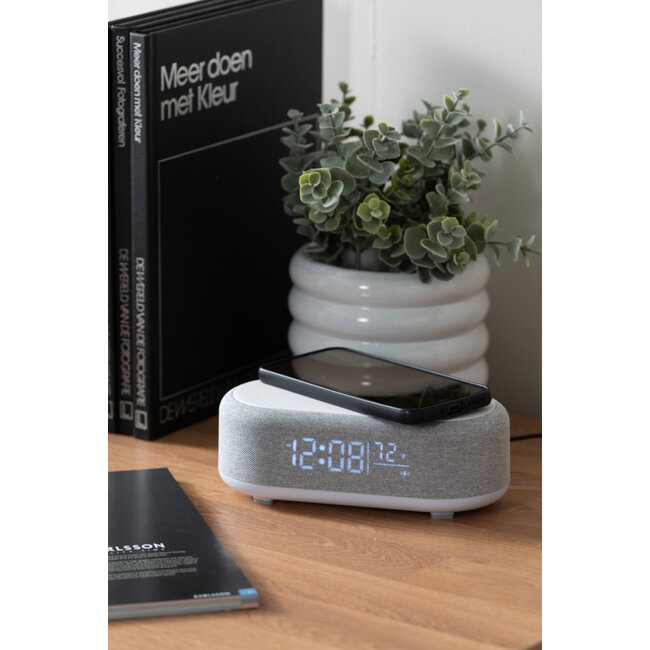 Karlsson - Réveil Vogue avec Chargeur de Téléphone et Bluetooth Speaker - gris