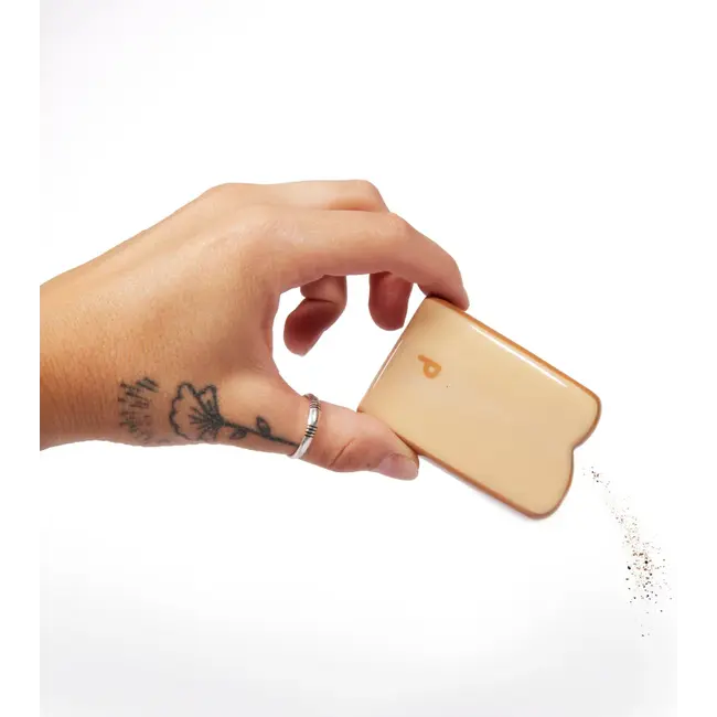 L'Expressionist - Salt and Pepper Set Brioche Bun