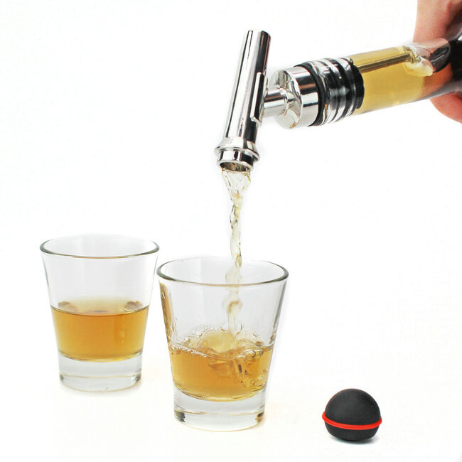 Winkee - Bottle Stopper & Pourer Microphone