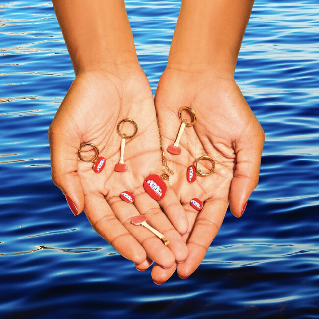 Seletti - Puces d'oreilles SHIT