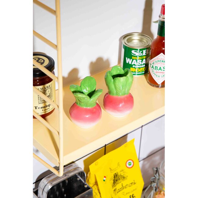 DOIY - Salt and Pepper Shaker Radish