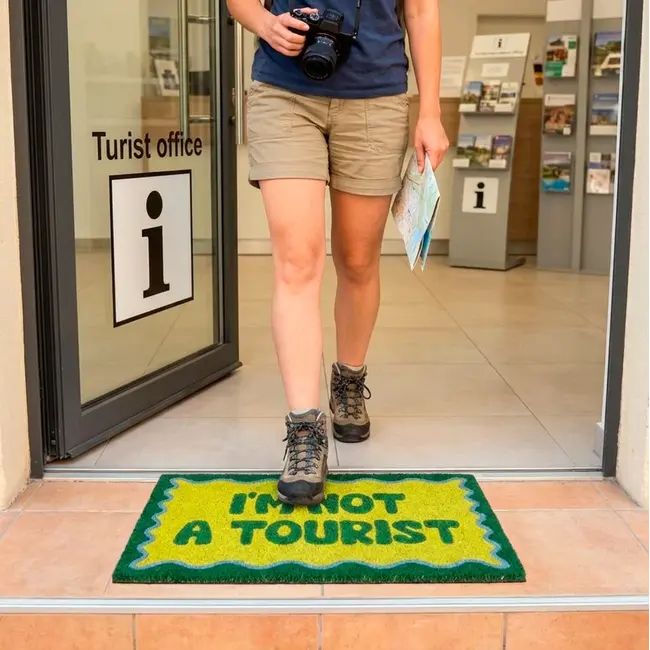 Fisura - Doormat I'm Not A Tourist