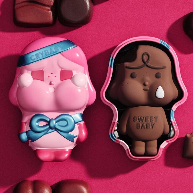 Pop Mart - CRYBABY Crying For Love Serie