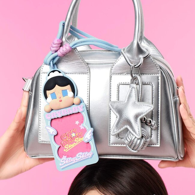 Pop Mart - CRYBABY Shiny Shiny Kaarthouder Blind Box - Bag Charm