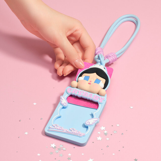Pop Mart - CRYBABY Shiny Shiny Kaarthouder Blind Box - Bag Charm