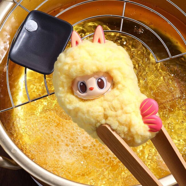 Pop Mart - The Monsters Wacky Mart Series - Blind Box