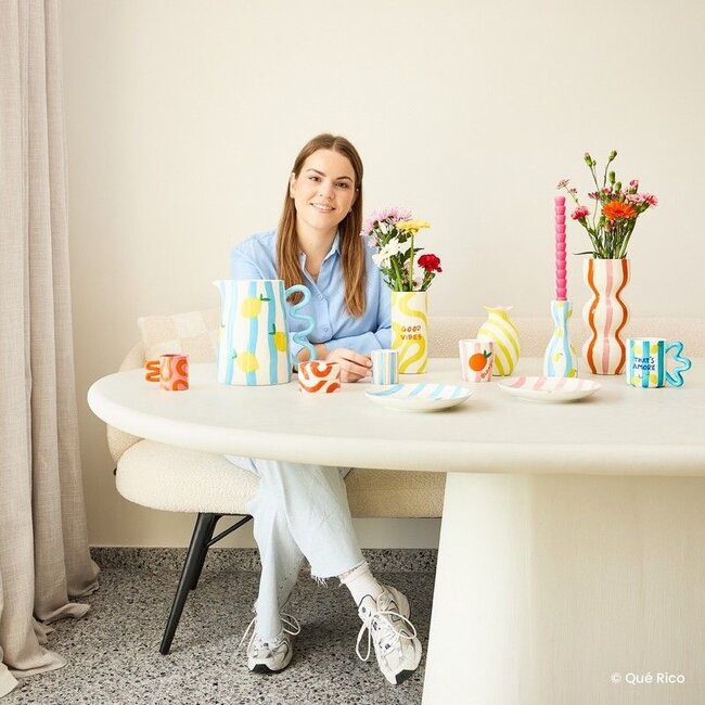 Que Rico - Vase Raquelita - Rayas Bailarinas