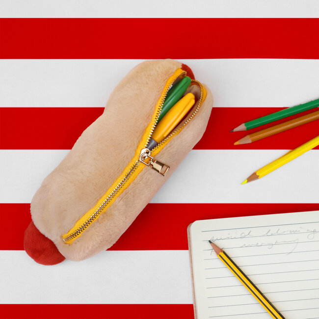 Suck UK – Plüsch-Hot-Dog-Etui mit Reißverschluss