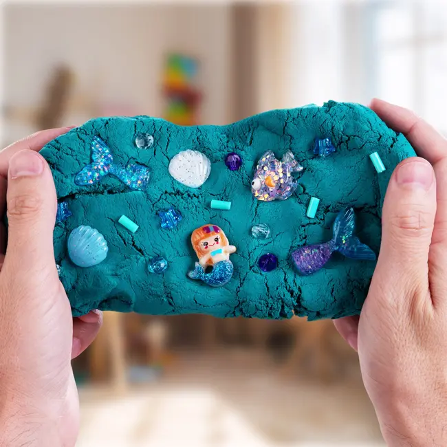 Crazy Aaron's Slime Mermaid Magic - with slime charmers