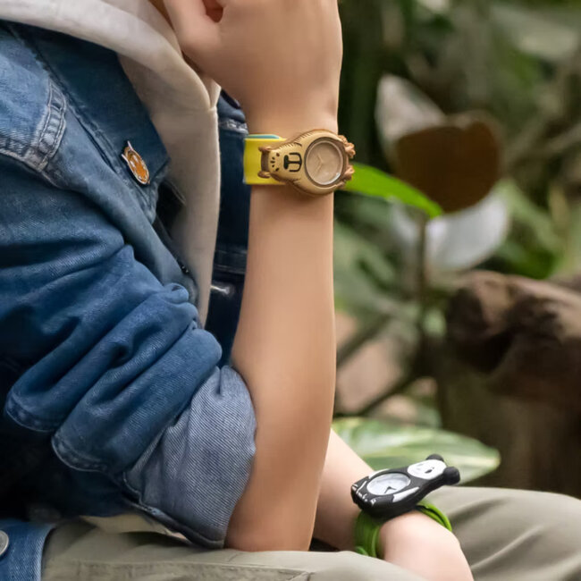 Mava Design - Kinderhorloge Time Pals Capybara - Slap Watch Systeem