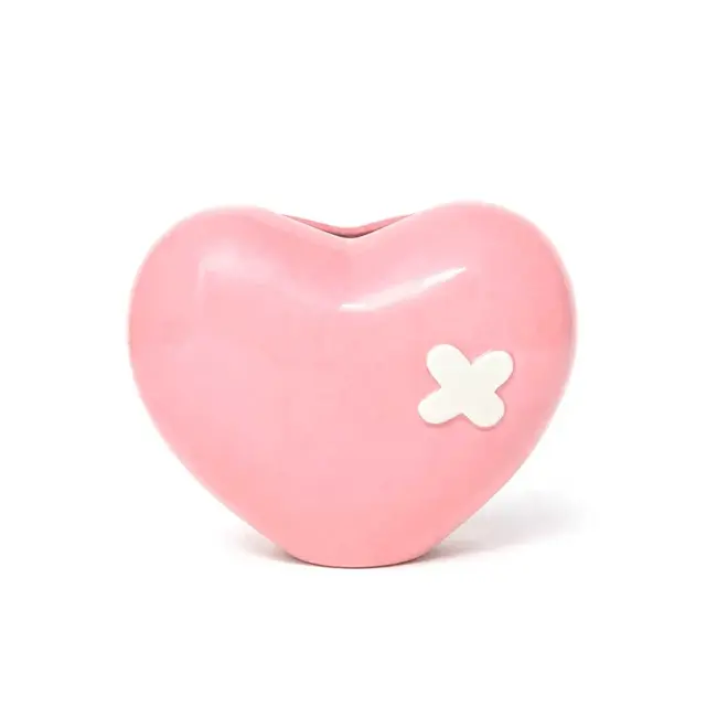 Upside Stories - Vaas Fragile Heart with Love Patch - Kwetsbaar Hart met Liefdespleister- kan staan of hangen