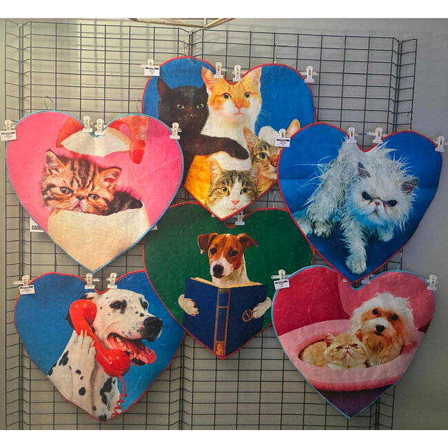 Seletti - Badmat Pets - Dog Call Center