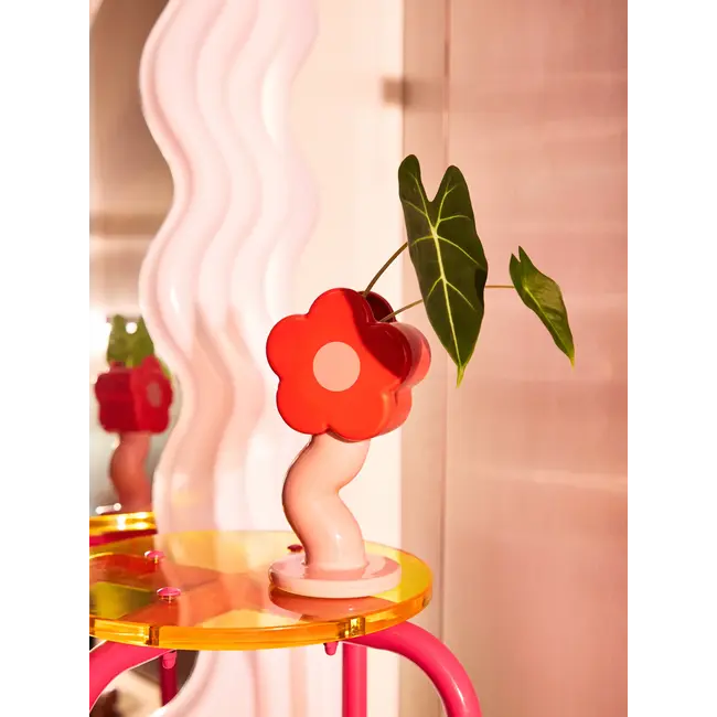 Fluid Market - Vase Curve Flower