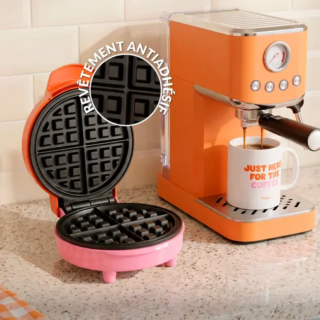 Fisura - Wafelijzer Just Here For The Waffles