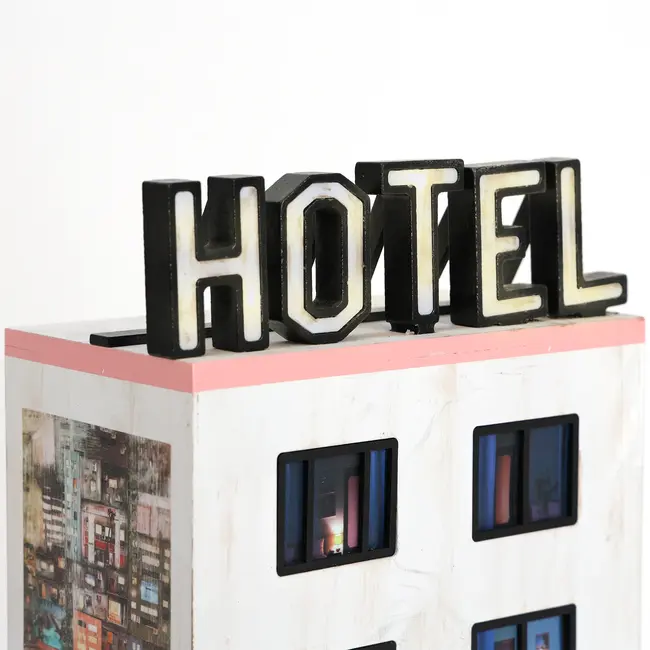 Seletti - Hotel Voyeur - Kunstzinnige Lamp