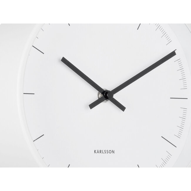 Karlsson - Wanduhr Odense Deep - weiß