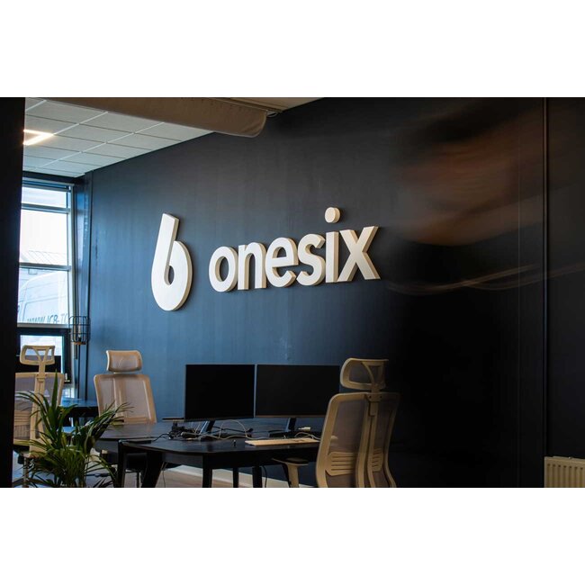 Onesix kassalades, bonprinters en bonrollen