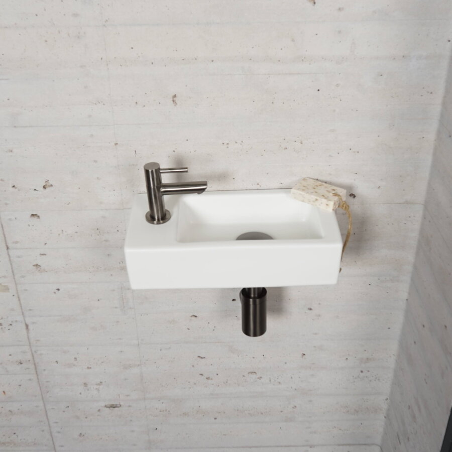 Fonteinset Mat Wit Wiesbaden Color Gun Metal (kraangat links)