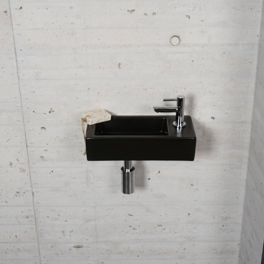 Fonteinset Mat Zwart Wiesbaden Color Chroom (kraangat rechts)