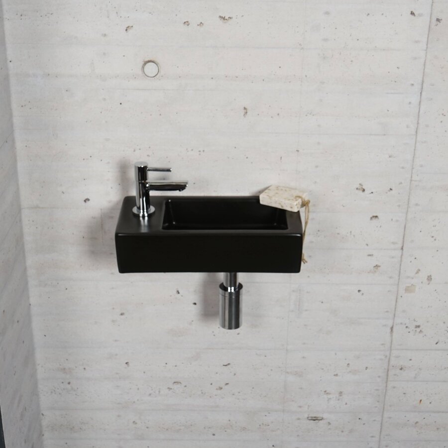 Fonteinset Mat Zwart Wiesbaden Color Chroom (kraangat links)