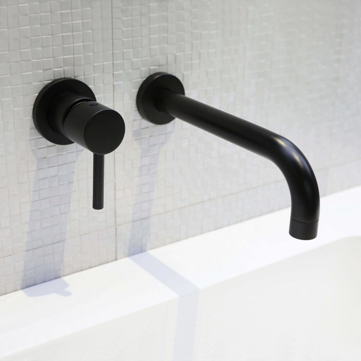 Wastafelmengkraan Luca Sanitair Bongio Inbouw 16 cm Uitloop Mat Zwart Luca Sanitair