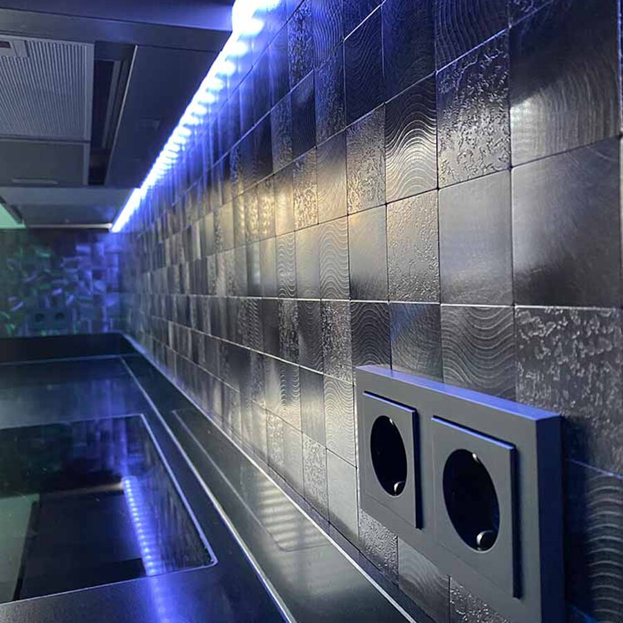 Mozaïek Isodeco Steenstrip Vierkant Zelfklevend 30.6x30.6 cm Brushed Gunmetal (Prijs Per Stuk)