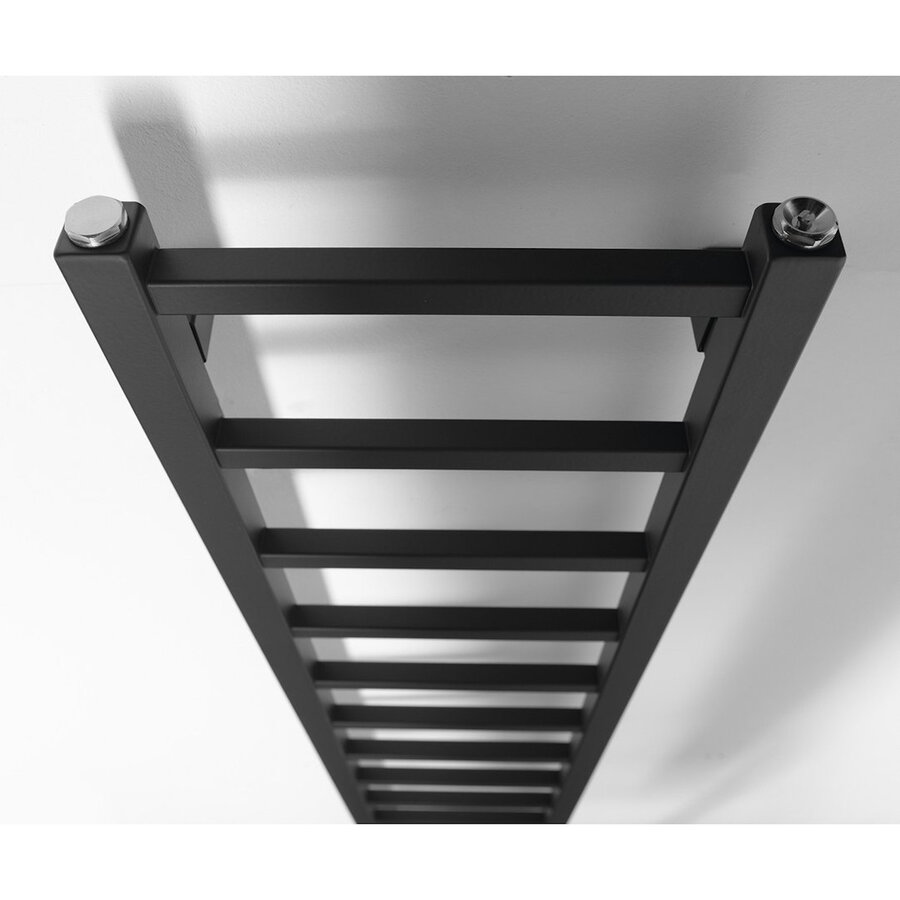 Designradiator Sapho Metro Light 30x150 cm Mat Zwart