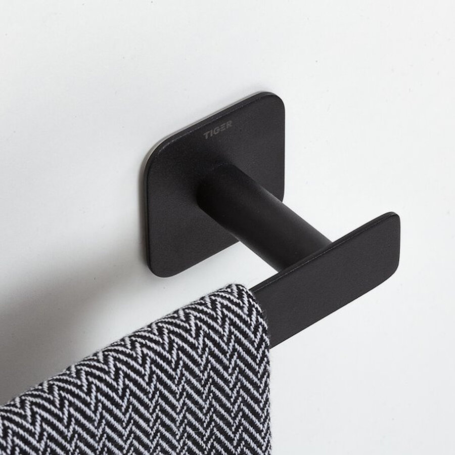 Handdoekrek Tiger Colar 60 cm Zwart