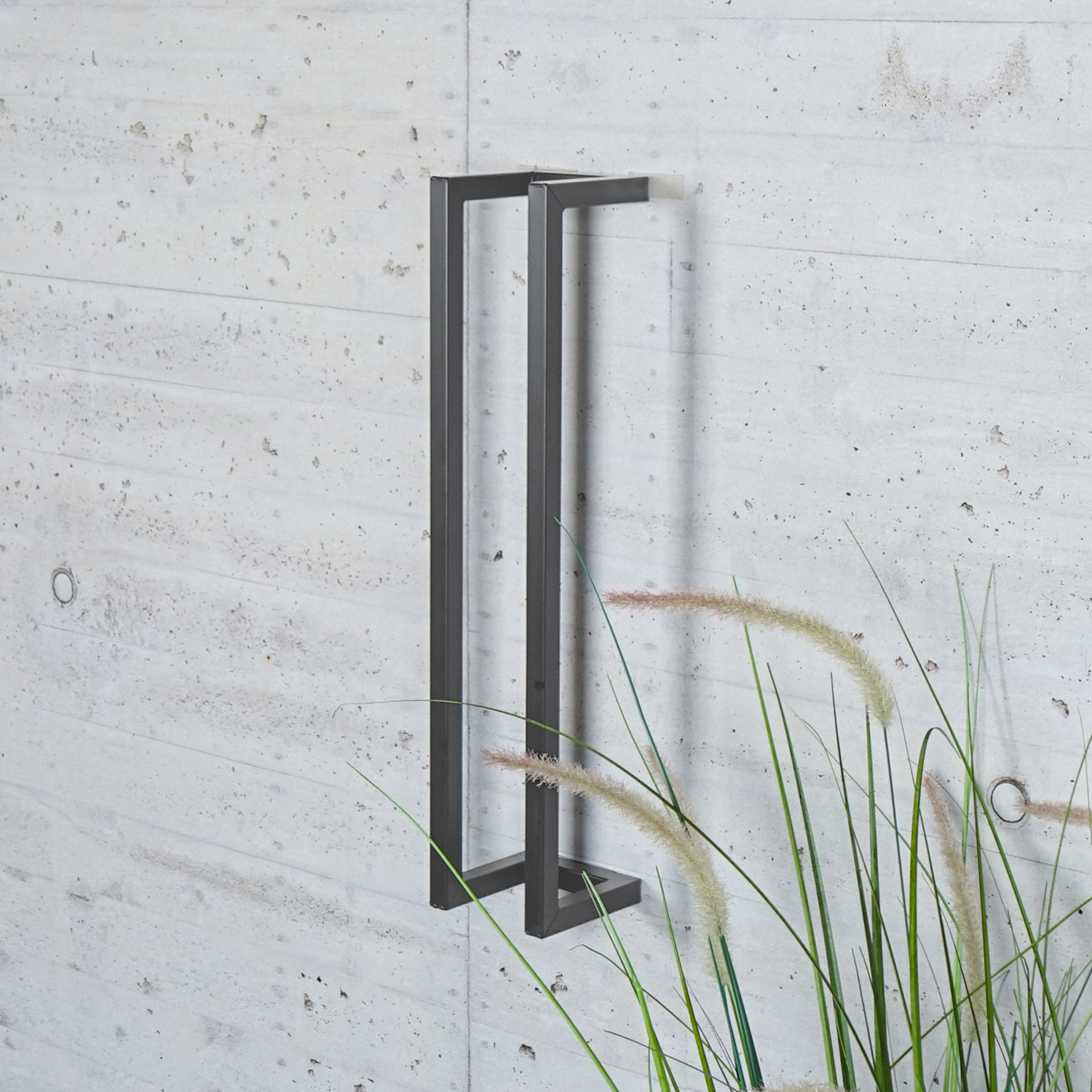 Gastenhanddoekrek BWS Industrieel 60x12.5x12.5 cm Gunmetal Aquasplash