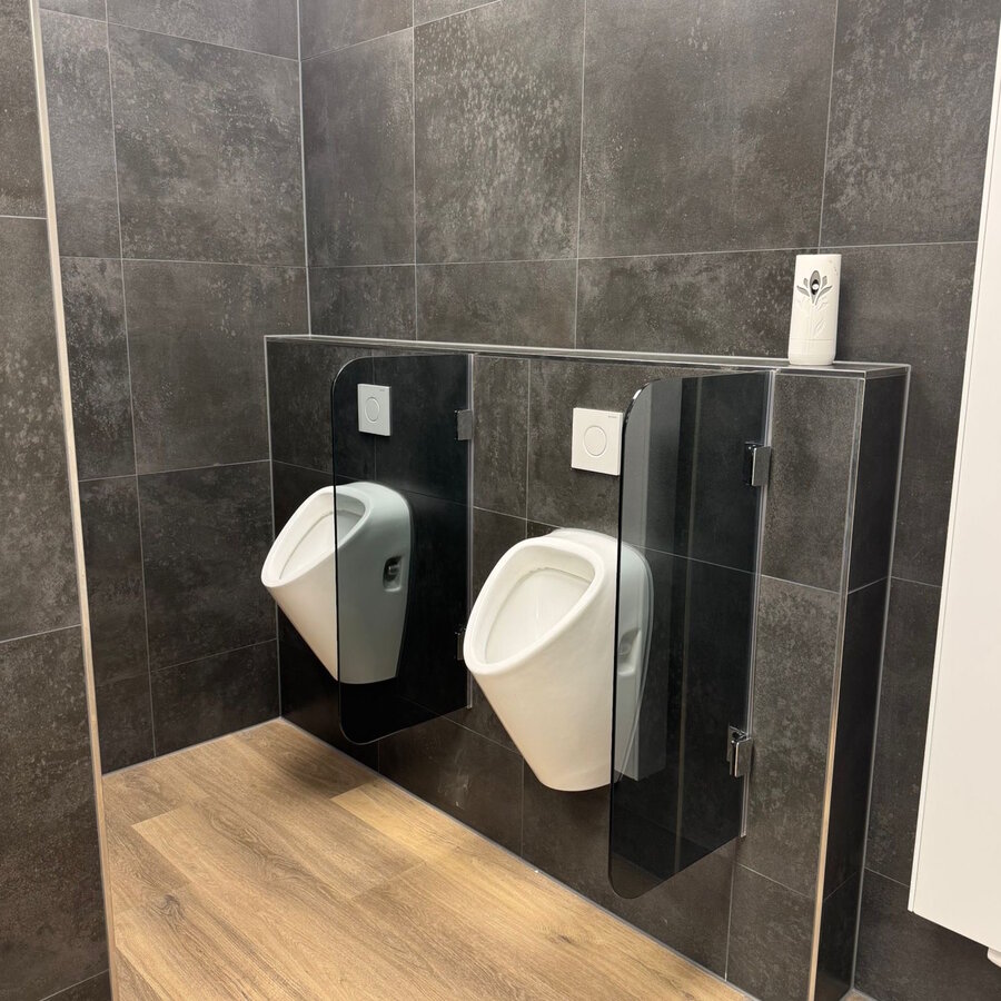 Urinoirscherm Schaamschot Aqua Splash Perry 40x90 cm Rookglas Zwart