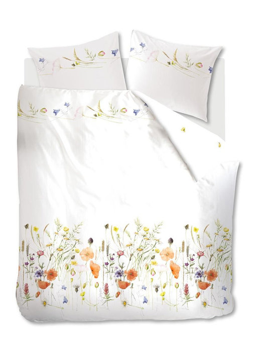 Marjolein Bastin Field Study (Red)