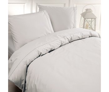 Papillon Monte Carlo (White)