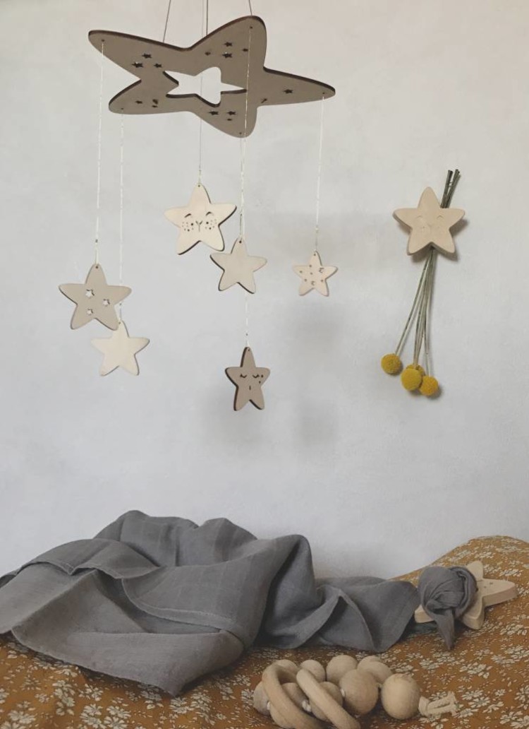 Loullou Loullou | Mobile stardust