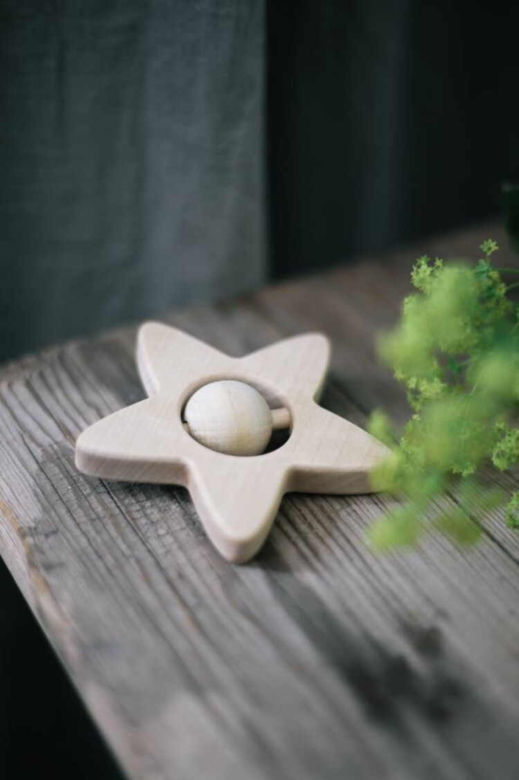 Loullou rattle / teether star