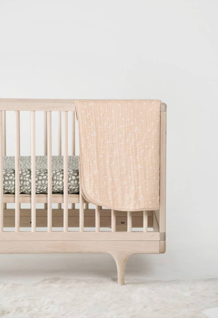 Rylee + Cru  muslin quilt bear stardust print