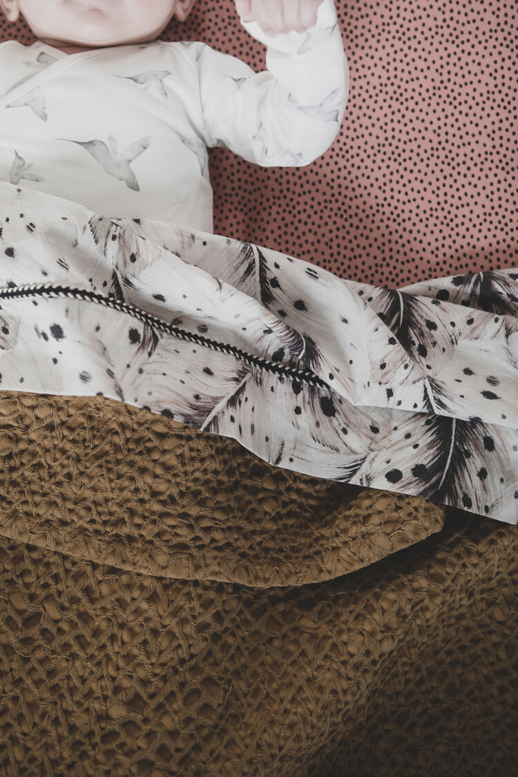 Mies & Co Mies & Co Blanket subtle honeycomb bronze mist baby 70x100