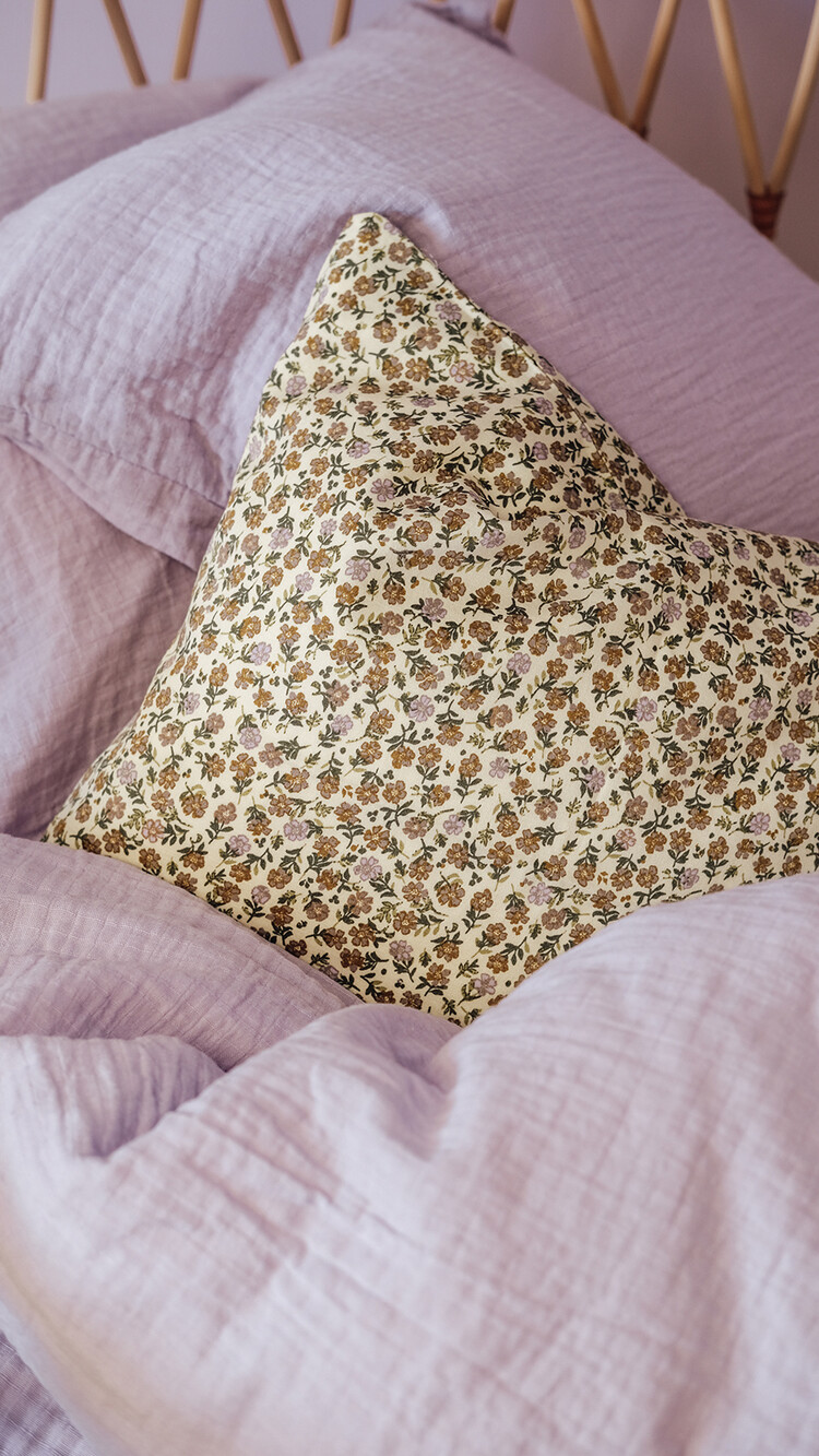 By KlipKlap By KlipKlap Dekbedovertrekset wild flower lila junior 100x140