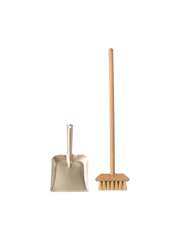 Maileg Maileg broom set