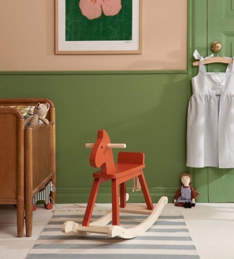 KidsConcept KidsConcept | Schommel paard oranje rood carl larsson