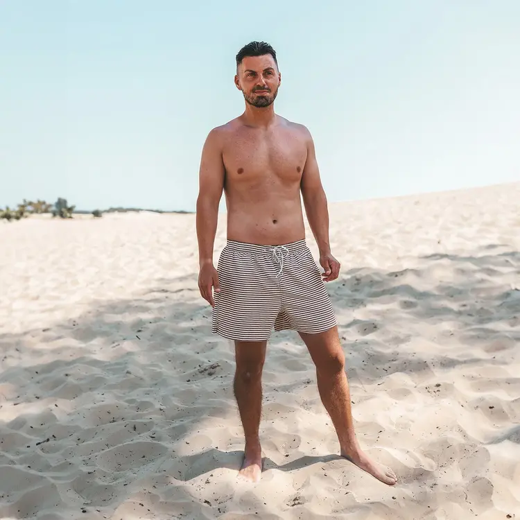 Salted Stories  Salted Stories | Zwemshort UV Rib Stripe Stan Men carob brown