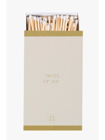 Zusss Zusss | Lucifers trots op jou zand