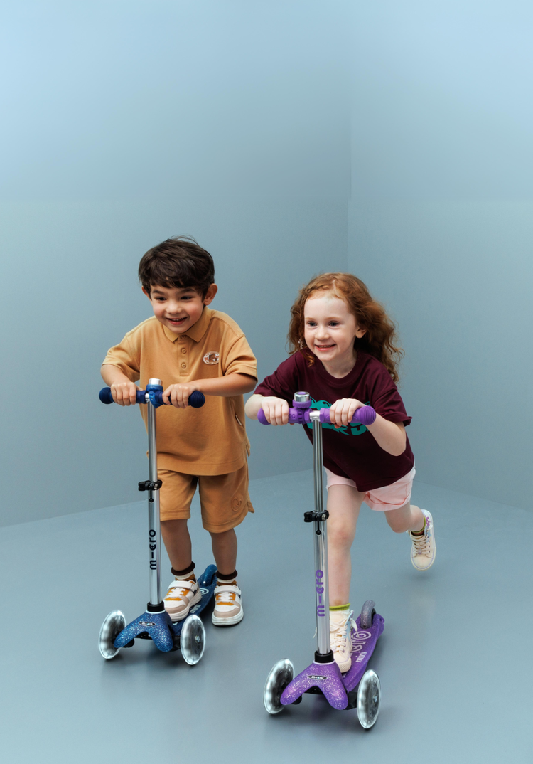 Micro Step Micro Step | Mini Glitter LED paars