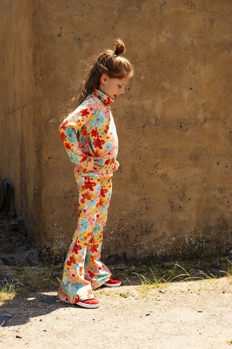 Ammehoela Ammehoela | Flared broek Liv artsy flowers